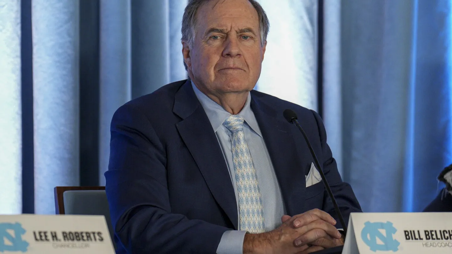 Bill Belichick: "Kami selalu menghadapi" "gangguan" dari luar