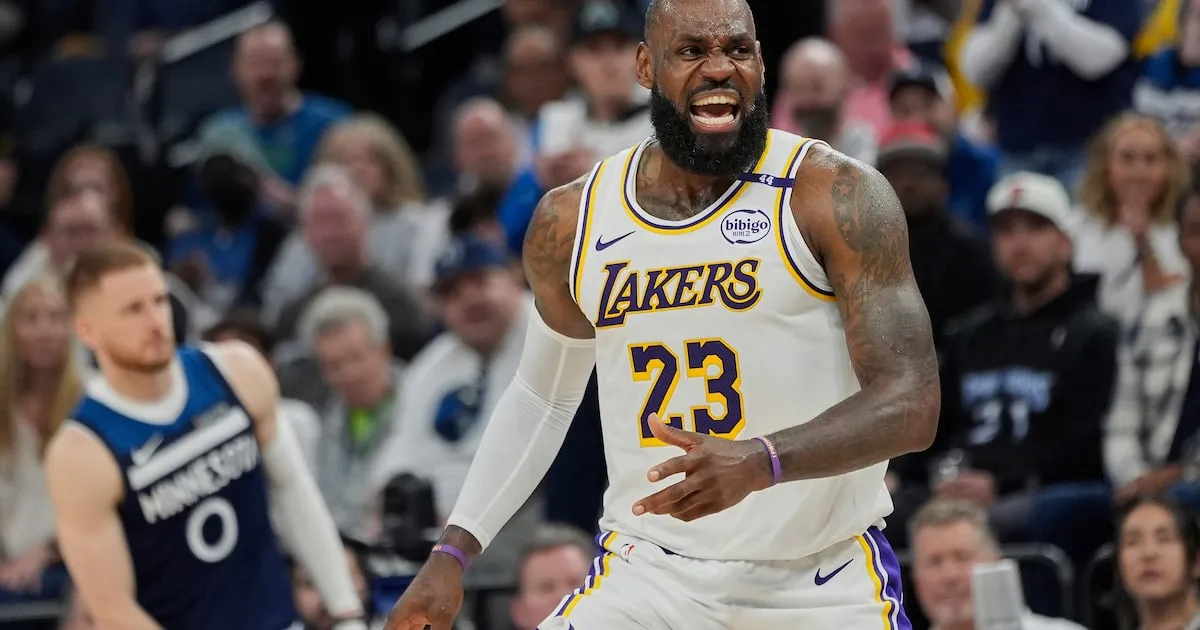 LeBron James ke Mavericks?