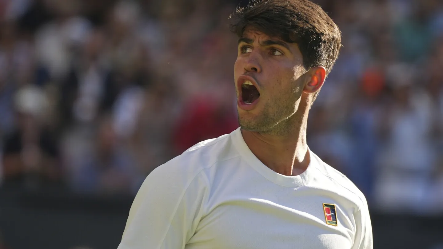 Wimbledon: Juara bertahan 2 kali Carlos Alcaraz butuh 5 set kalahkan Fabio Fognini di babak 1